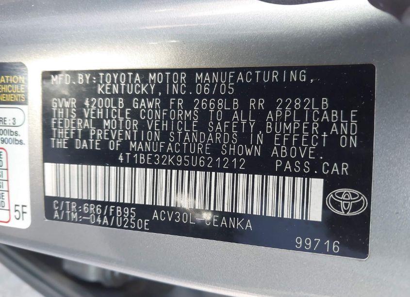 Photo 9 of 2005 Toyota Camry LE (VIN 4T1BE32K95U621212)