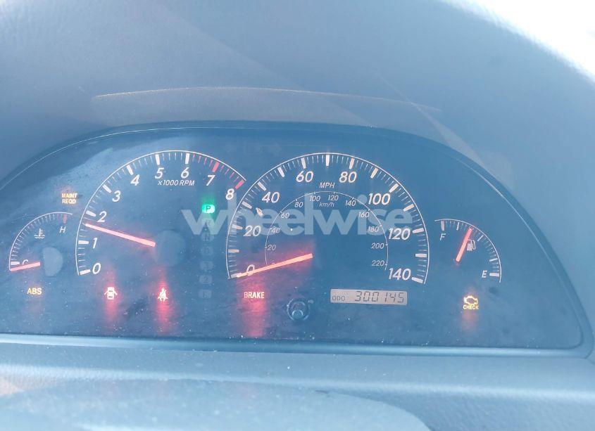 Photo 7 of 2005 Toyota Camry LE (VIN 4T1BE32K95U980351)