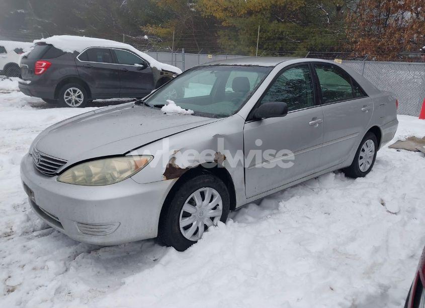 Photo 2 of 2006 Toyota Camry LE (VIN 4T1BE32K96U151507)