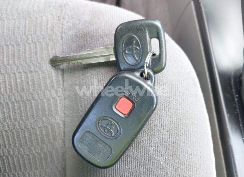 Photo 11 of 2006 Toyota Camry LE/SE/STD/XLE (VIN 4T1BE32K96U669942)