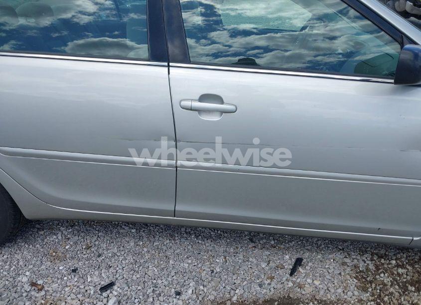 Photo 12 of 2006 Toyota Camry LE/SE/STD/XLE (VIN 4T1BE32K96U669942)