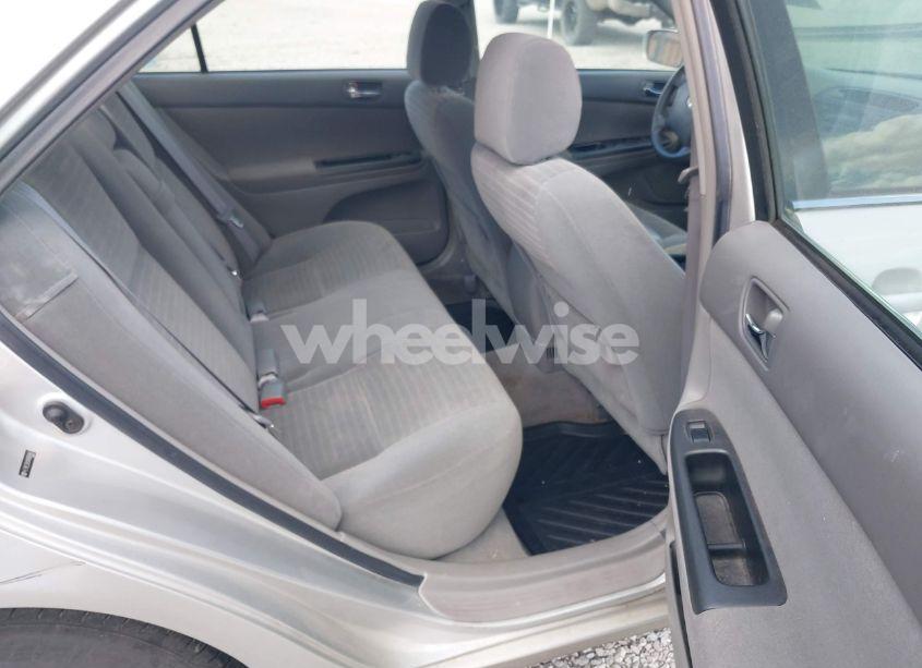 Photo 8 of 2006 Toyota Camry LE/SE/STD/XLE (VIN 4T1BE32K96U669942)