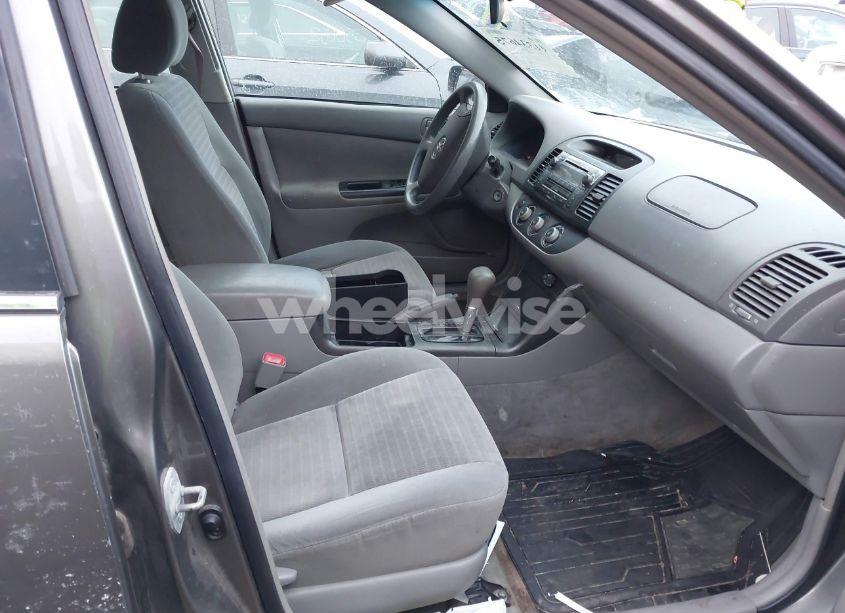 Photo 5 of 2006 Toyota Camry LE (VIN 4T1BE32K96U699393)