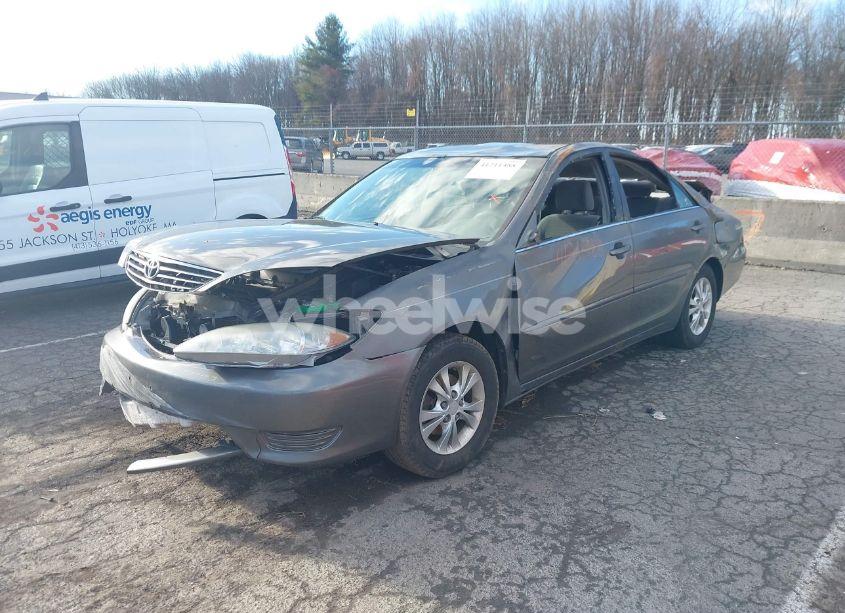 Photo 2 of 2006 Toyota Camry LE (VIN 4T1BE32K96U706715)