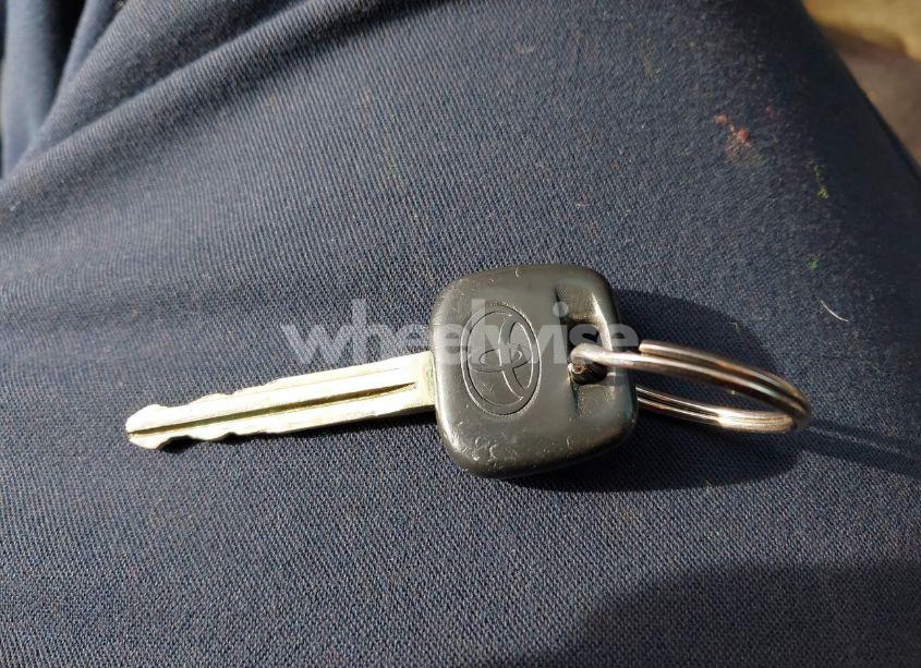 Photo 11 of 2006 Toyota Camry STD (VIN 4T1BE32K96U740010)