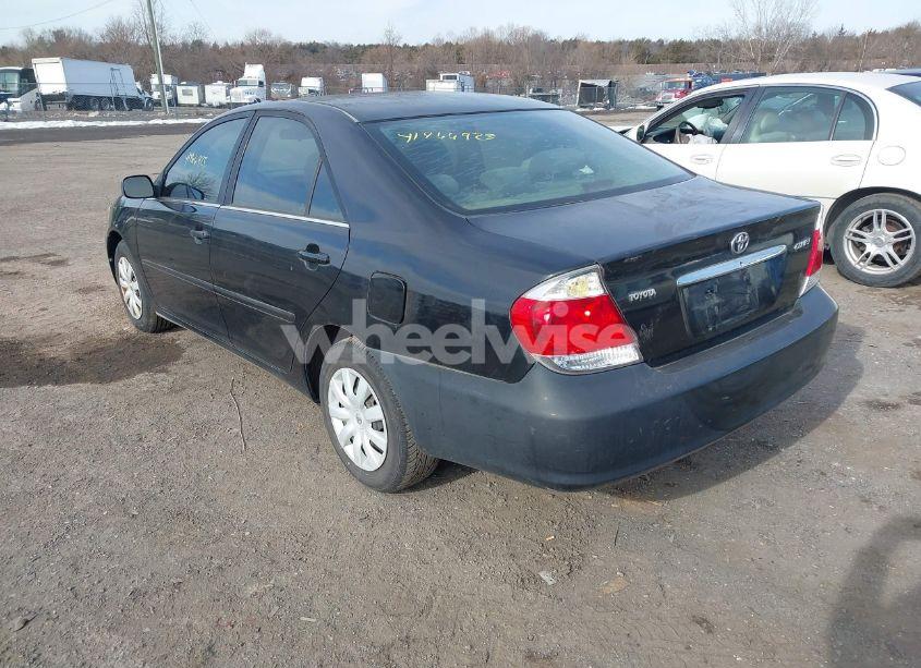 Photo 3 of 2006 Toyota Camry STD (VIN 4T1BE32K96U740010)
