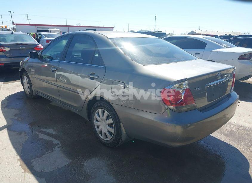 Photo 3 of 2006 Toyota Camry LE (VIN 4T1BE32K96U740606)