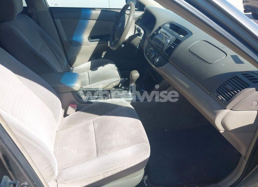 Photo 5 of 2006 Toyota Camry LE (VIN 4T1BE32K96U740606)