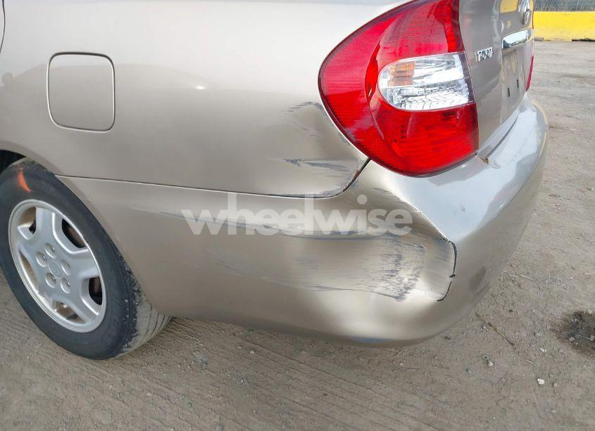 Photo 12 of 2002 Toyota Camry LE (VIN 4T1BE32KX2U023271)