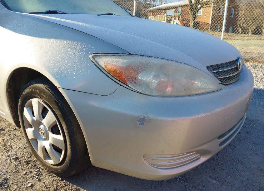 Photo 15 of 2002 Toyota Camry LE (VIN 4T1BE32KX2U089030)