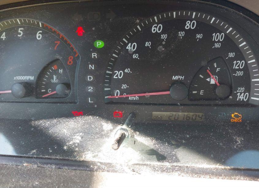 Photo 7 of 2002 Toyota Camry LE (VIN 4T1BE32KX2U103055)