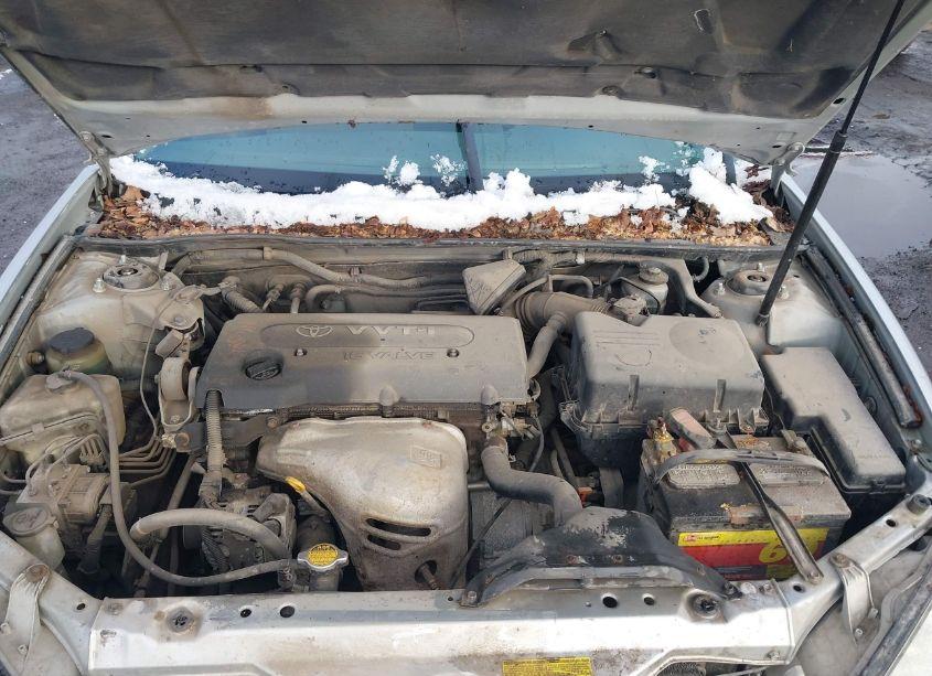 Photo 10 of 2002 Toyota Camry LE (VIN 4T1BE32KX2U518294)