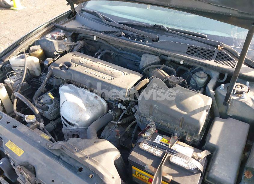 Photo 10 of 2002 Toyota Camry LE (VIN 4T1BE32KX2U532244)