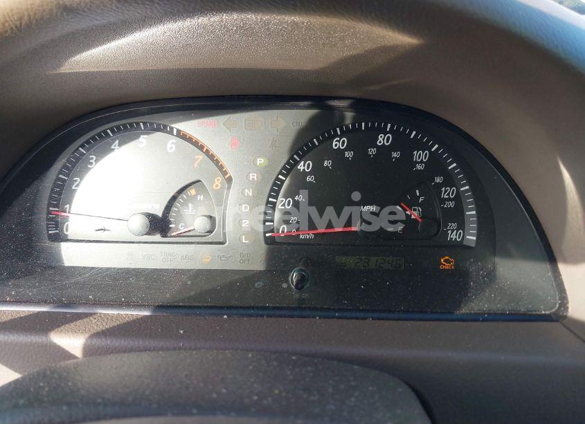 Photo 7 of 2002 Toyota Camry LE (VIN 4T1BE32KX2U532244)