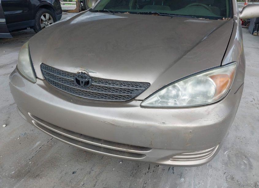 Photo 6 of 2002 Toyota Camry LE (VIN 4T1BE32KX2U536648)