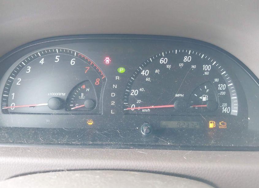 Photo 7 of 2002 Toyota Camry LE (VIN 4T1BE32KX2U536648)