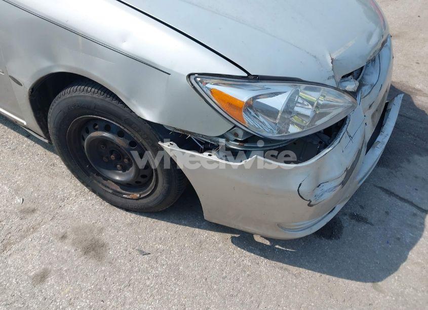 Photo 17 of 2002 Toyota Camry LE (VIN 4T1BE32KX2U552087)