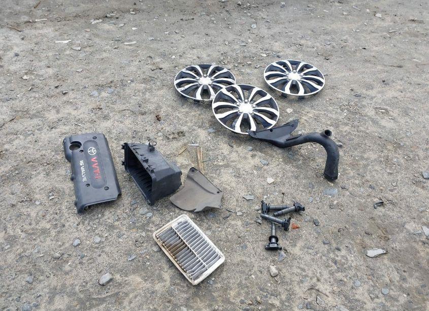 Photo 12 of 2002 Toyota Camry SE (VIN 4T1BE32KX2U568791)