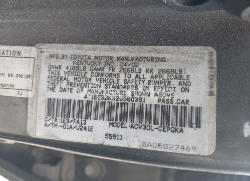 Photo 9 of 2002 Toyota Camry XLE (VIN 4T1BE32KX2U580391)