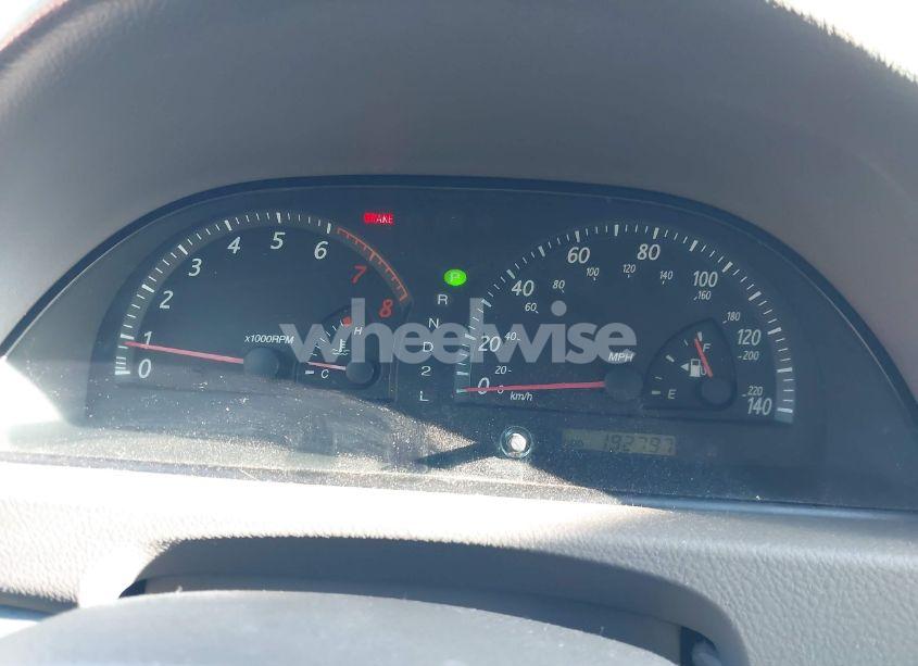 Photo 7 of 2002 Toyota Camry LE (VIN 4T1BE32KX2U640749)