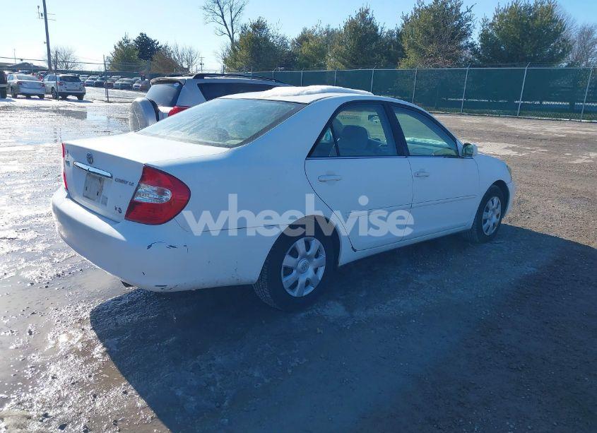 Photo 4 of 2003 Toyota Camry LE (VIN 4T1BE32KX3U120603)