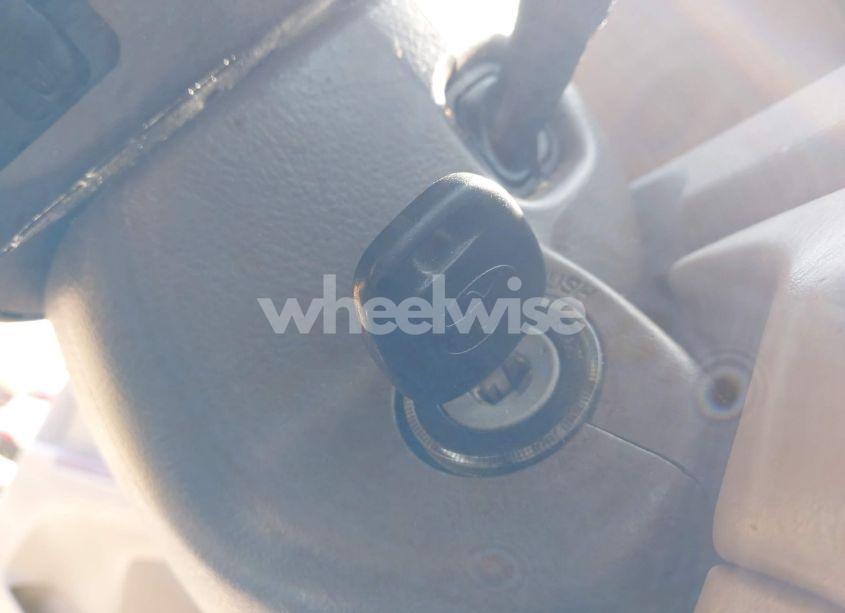 Photo 11 of 2003 Toyota Camry XLE (VIN 4T1BE32KX3U140415)