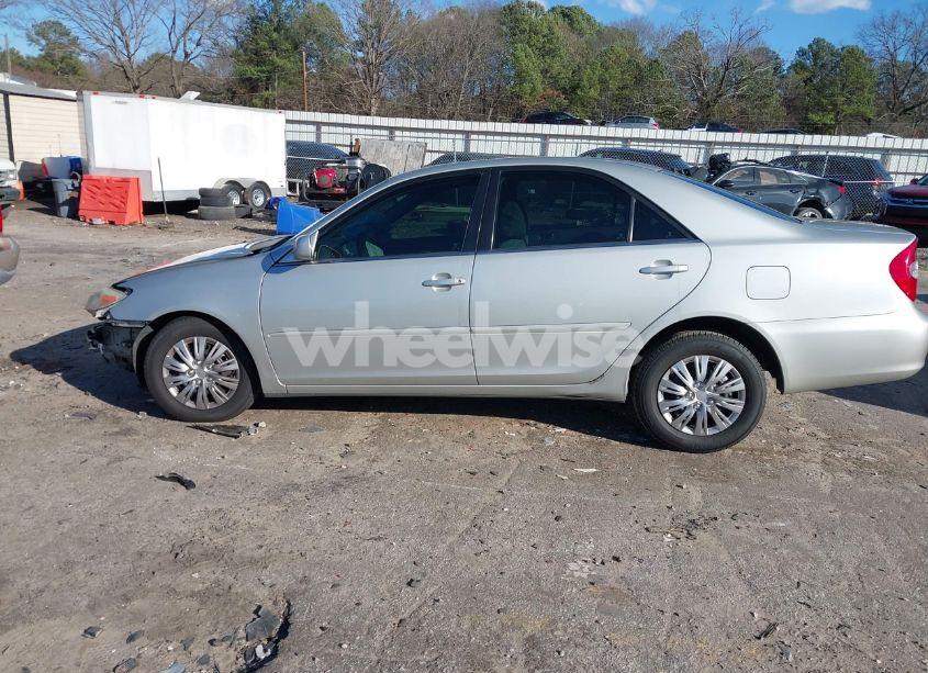 Photo 14 of 2003 Toyota Camry LE (VIN 4T1BE32KX3U181403)