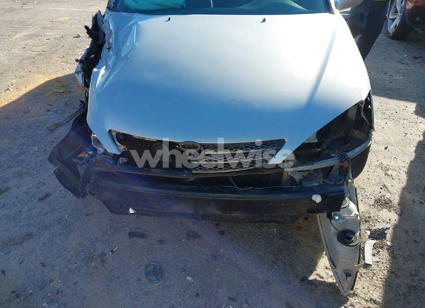 Photo 6 of 2003 Toyota Camry LE (VIN 4T1BE32KX3U181403)