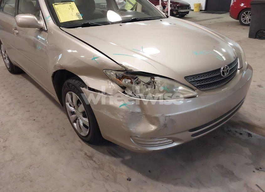 Photo 6 of 2003 Toyota Camry LE (VIN 4T1BE32KX3U225853)