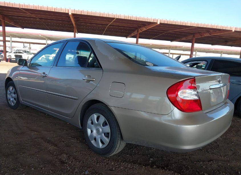 Photo 3 of 2003 Toyota Camry LE (VIN 4T1BE32KX3U240210)