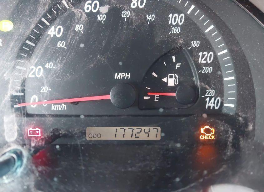 Photo 6 of 2003 Toyota Camry LE (VIN 4T1BE32KX3U240210)