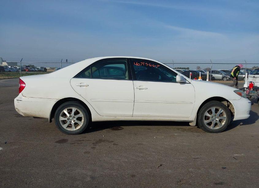 Photo 13 of 2003 Toyota Camry LE (VIN 4T1BE32KX3U255273)