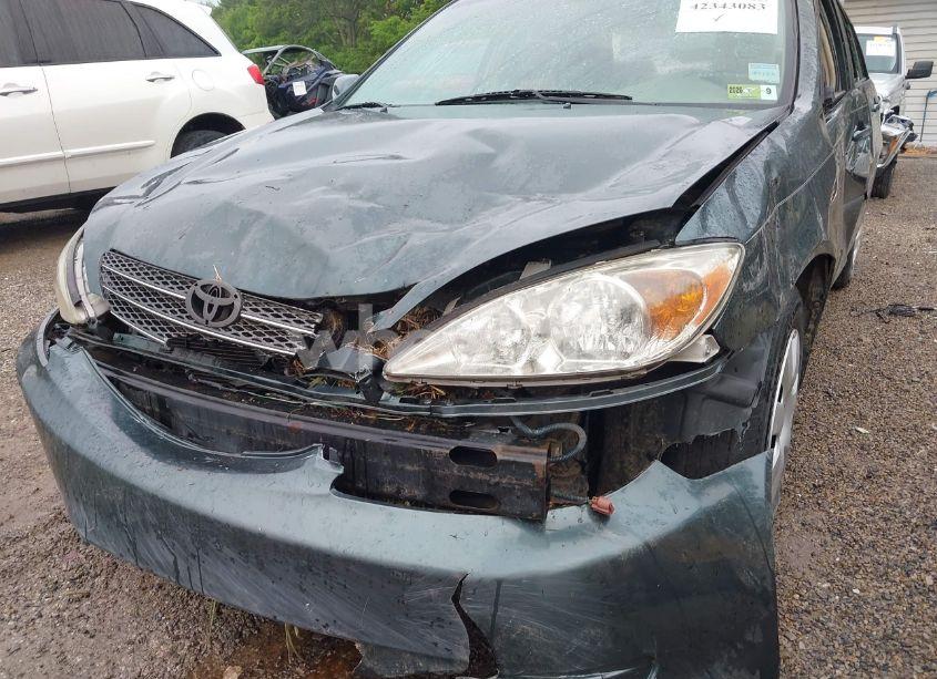 Photo 14 of 2003 Toyota Camry LE/SE/XLE (VIN 4T1BE32KX3U652580)