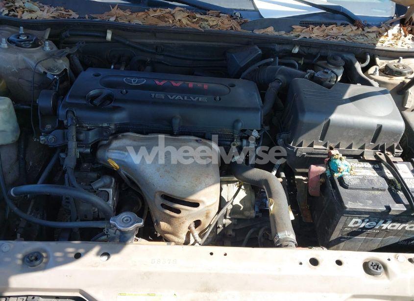 Photo 10 of 2003 Toyota Camry LE (VIN 4T1BE32KX3U681903)
