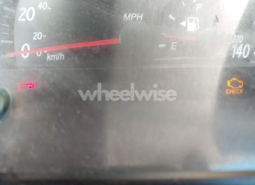 Photo 7 of 2003 Toyota Camry LE (VIN 4T1BE32KX3U681903)