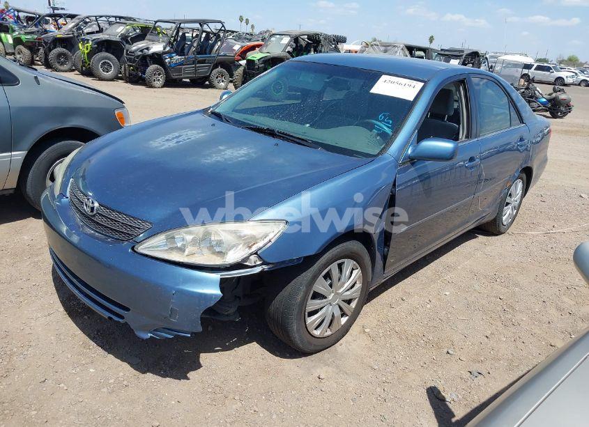 Photo 2 of 2003 Toyota Camry XLE (VIN 4T1BE32KX3U682520)