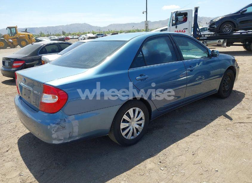 Photo 4 of 2003 Toyota Camry XLE (VIN 4T1BE32KX3U682520)