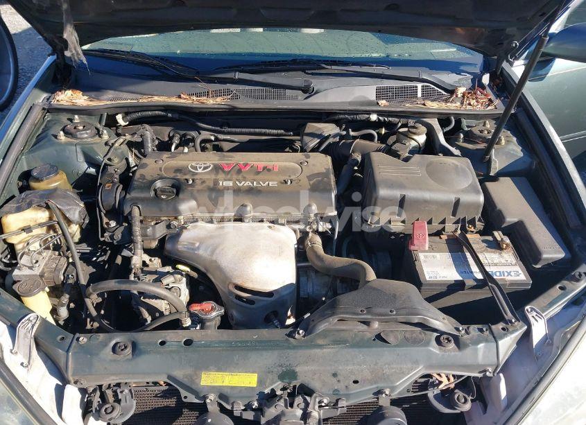 Photo 10 of 2003 Toyota Camry LE/XLE/SE (VIN 4T1BE32KX3U689421)