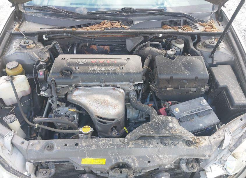 Photo 10 of 2003 Toyota Camry LE (VIN 4T1BE32KX3U707934)