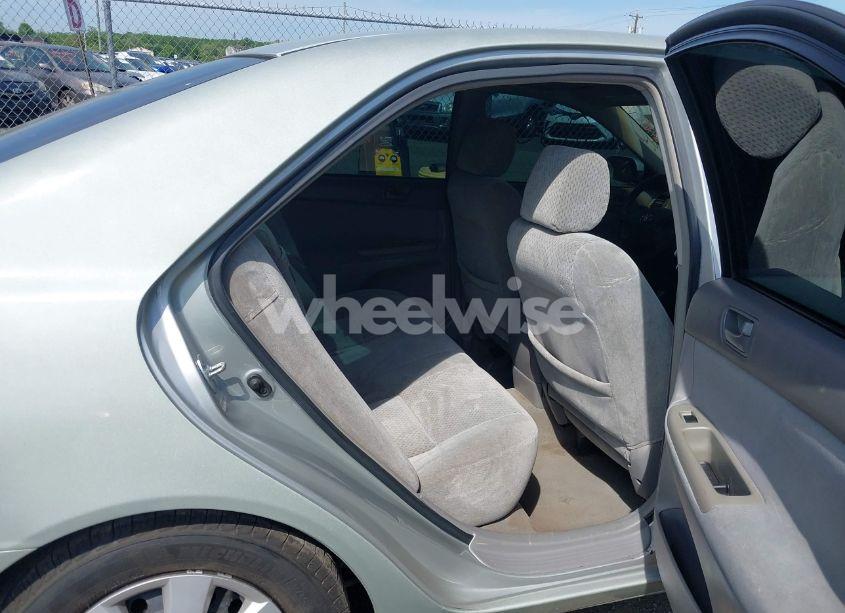 Photo 8 of 2003 Toyota Camry LE (VIN 4T1BE32KX3U746670)