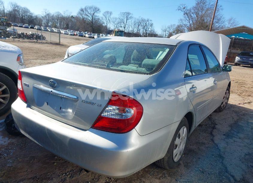 Photo 4 of 2003 Toyota Camry LE (VIN 4T1BE32KX3U775327)