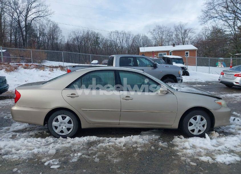 Photo 14 of 2003 Toyota Camry LE (VIN 4T1BE32KX3U778292)
