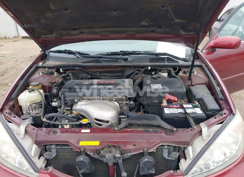 Photo 10 of 2004 Toyota Camry XLE (VIN 4T1BE32KX4U287495)