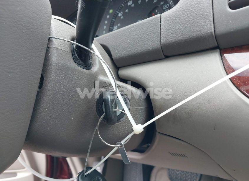 Photo 11 of 2004 Toyota Camry XLE (VIN 4T1BE32KX4U287495)