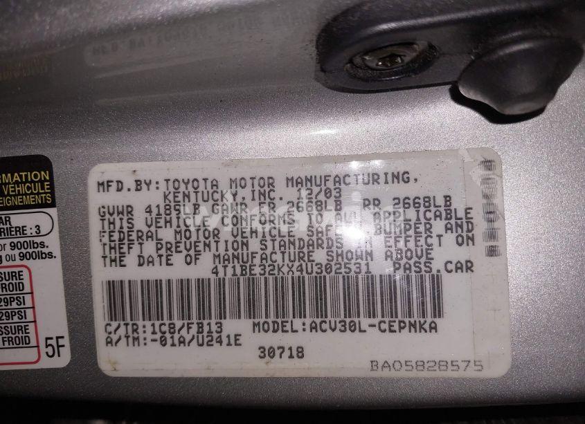 Photo 9 of 2004 Toyota Camry LE (VIN 4T1BE32KX4U302531)