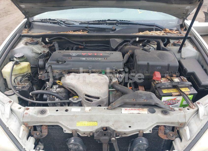 Photo 10 of 2004 Toyota Camry LE (VIN 4T1BE32KX4U309818)