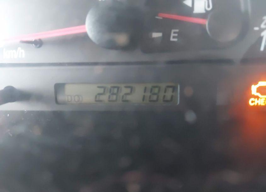 Photo 7 of 2004 Toyota Camry LE (VIN 4T1BE32KX4U331964)