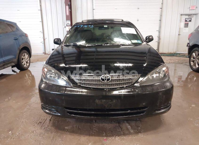 Photo 12 of 2004 Toyota Camry LE (VIN 4T1BE32KX4U368397)