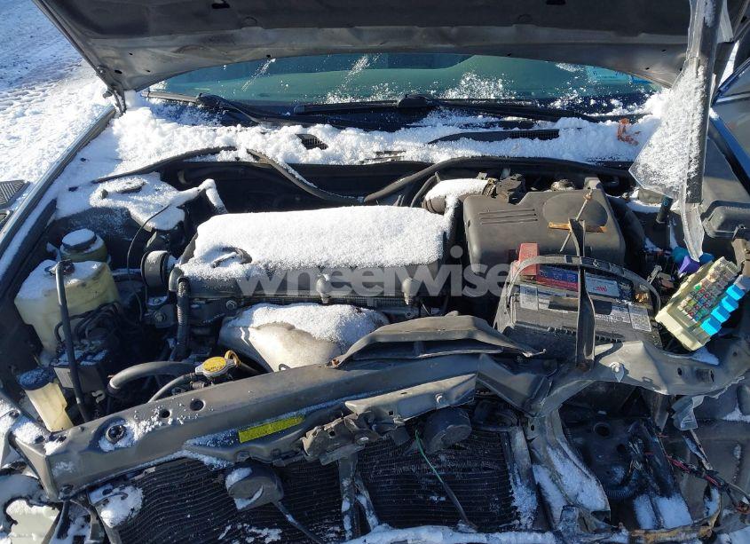 Photo 10 of 2004 Toyota Camry LE (VIN 4T1BE32KX4U797569)