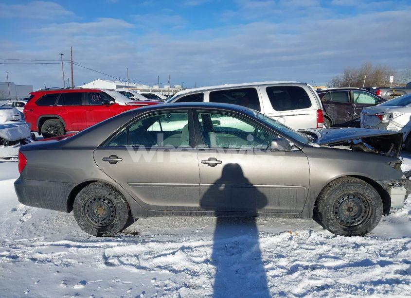 Photo 13 of 2004 Toyota Camry LE (VIN 4T1BE32KX4U797569)